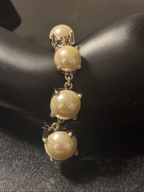 Gold-Tone Pearl Bracelet By BannaRepublic- Graduated Pearl Cabachons